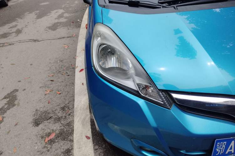 Used Honda Fit 2011 1.5L Automatic Luxury Edition