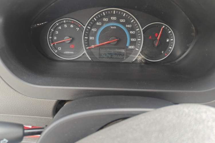 Used Wuling Rongguang V 2018 1.5L Standard Version