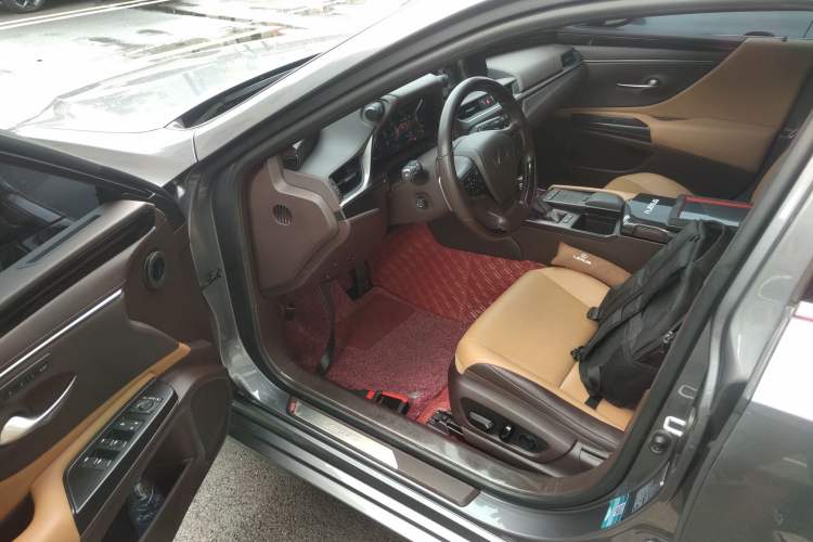 Used Lexus ES 2020 260 Deluxe Edition