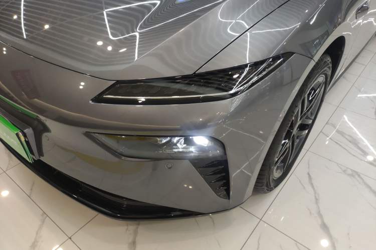 Used Dongfeng eπ eπ007 2026 Model 007+ Pure-Electric 565 Ultra+ All-Wheel-Drive LiDAR Edition
