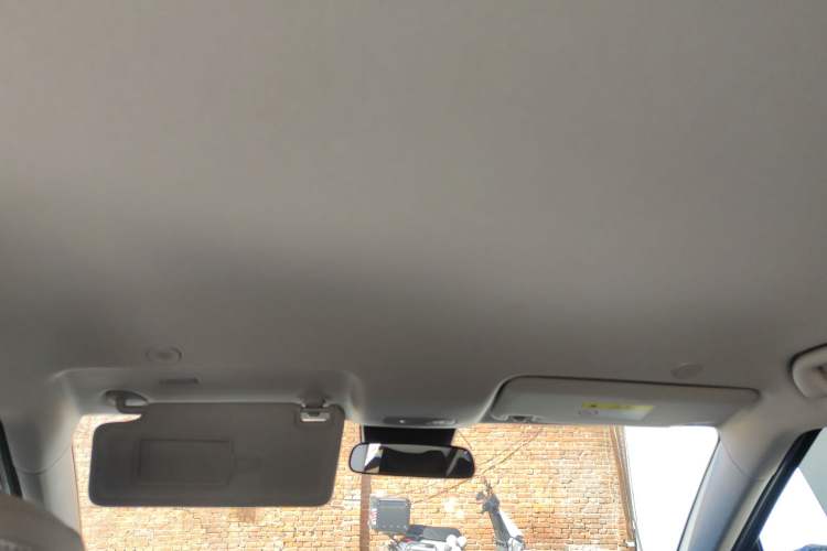 Used BYD Yuan UP 2024 301KM Leading Edition