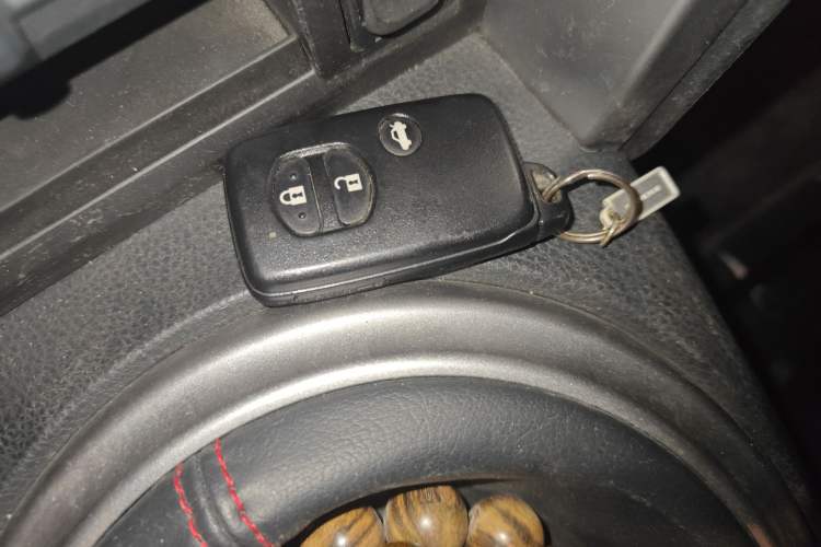 Used Toyota 86 2013 2.0L Manual Luxury Version
