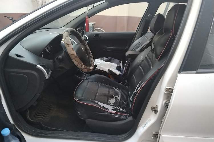 Used Peugeot 207 2011 Sedan 1.4L Manual Yule Edition Left Front Seat