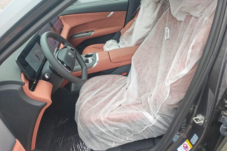 Used CHANGAN CS75 PLUS 2025 4th Generation 1.5T New Blue Whale Smart Luxury Edition