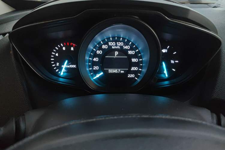 Used Ford Escort 2019 1.5L Automatic ZhiXiang Model Odometer Close Up