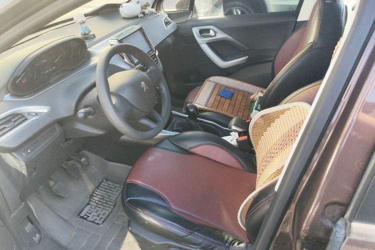 Used Peugeot 2008 2014 1.6L Manual Trend Edition Left Front Seat