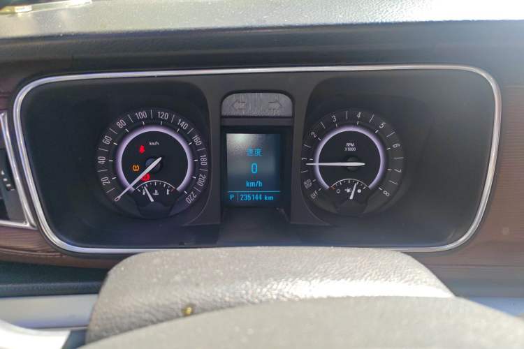 Used Buick GL8 2018 28T Luxury Model China VI Standard Instrument Cluster