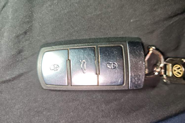 Used Volkswagen Magotan 2013 1.8TSI Premier Model Vehicle Key