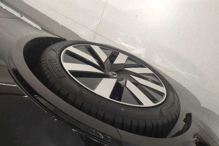 Used Volvo S90 New Energy 2024 Plug-in Hybrid Four-Wheel Drive Long-Range Luxury Smart Edition