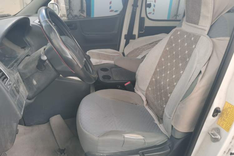 Used Jinbei Express 2020 2.0L Upgraded Version China V Emission Standard 6-Seater V19 Left Front Seat