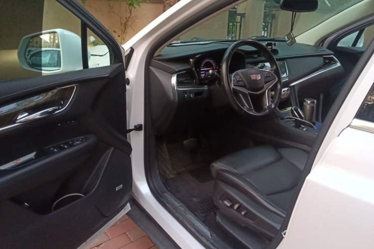 Used Cadillac XT5 2016 28T Four-Wheel Drive Luxury Model Driver Seat