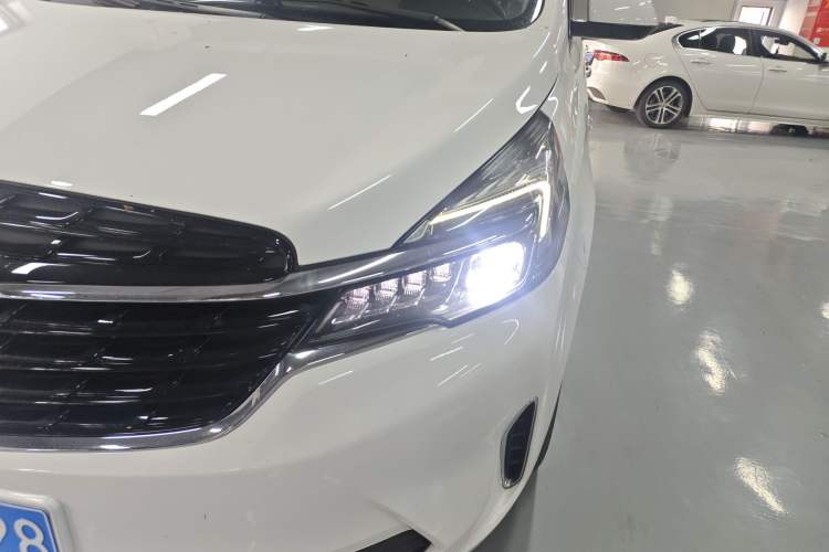 Used Buick GL8 2021 Land Cruiser Executive Class 652T Luxury Model
