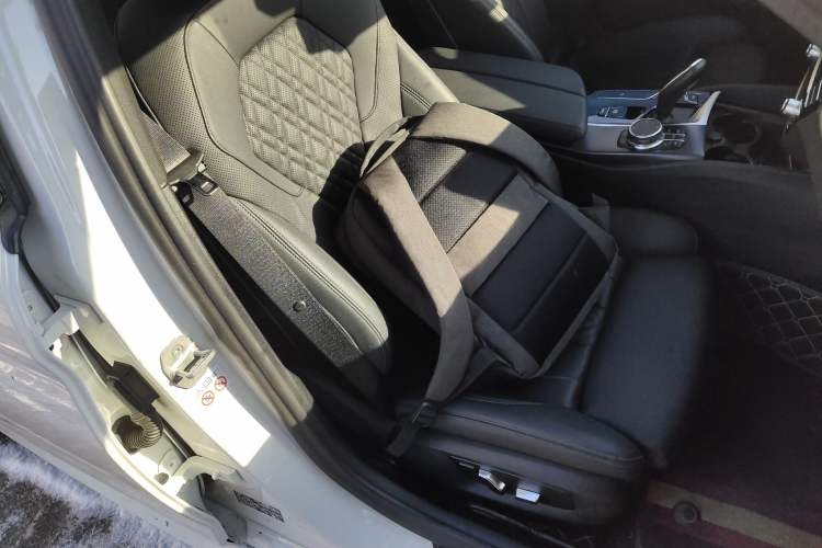 Used BMW 5 Series (Import) 2022 Second Facelift 525i M Sport Package
