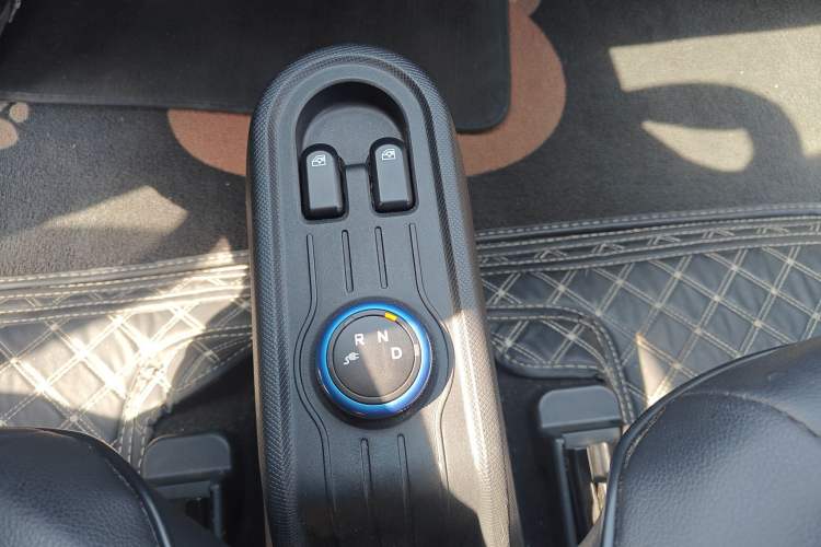 Used Wuling Hongguang MINIEV 2022 Easy Version Lithium Iron Phosphate