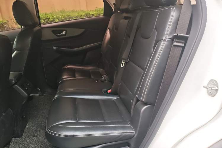 Used Dongfeng Fengon S560 2018 1.8L Manual Luxury 7-Seater Left Rear Seat