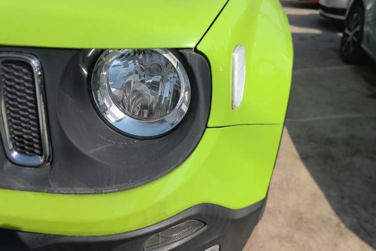 Used Jeep Renegade 2017 180T Automatic High-Energy Version
