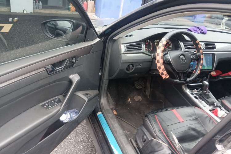 Used Volkswagen Passat 2016 330TSI DSG Luxury Edition