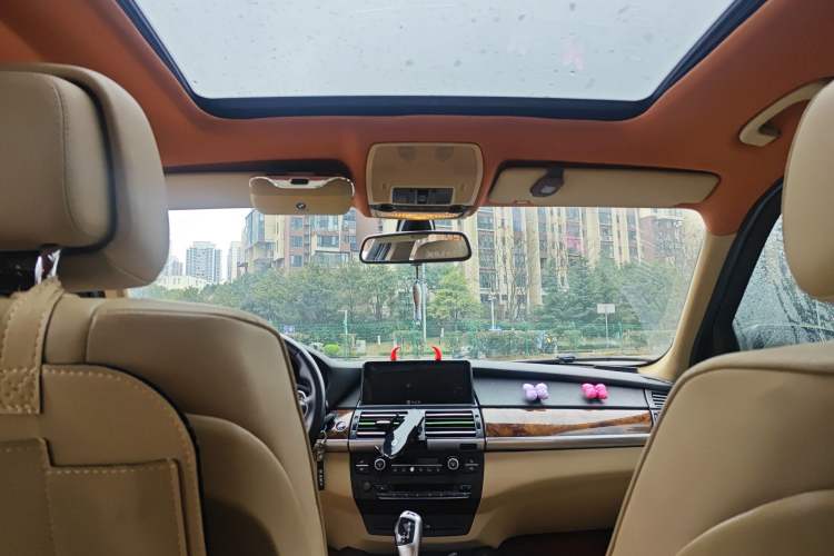 Used BMW X5 2011 xDrive35i Leading Model
