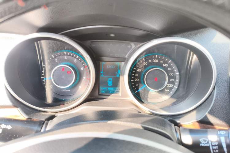 Used BAIC Weiwang S50 2016 1.5T Manual Happy Motion Superior Edition Instrument Cluster