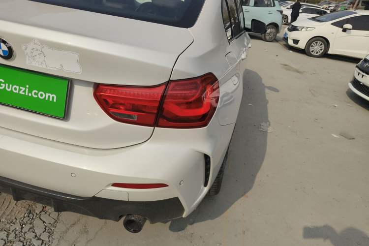 Used BMW 1 Series 2021 120i M Sport Night Edition Exterior 3