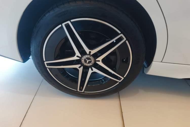 Used Mercedes-Benz C-Class 2024 Second Facelift C 260 L Starry Night Sport Edition