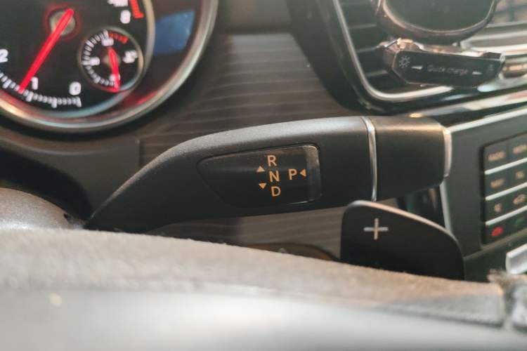 Used Mercedes-Benz GLE 2019 GLE 320 4MATIC Dynamic Edition Prestige Model
