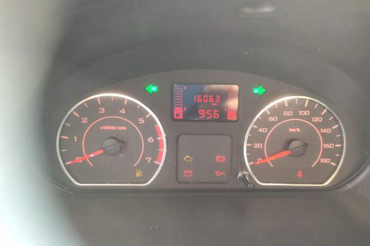 Used Wuling Rongguang S 2023 1.5L Base Version 5/7 Seats