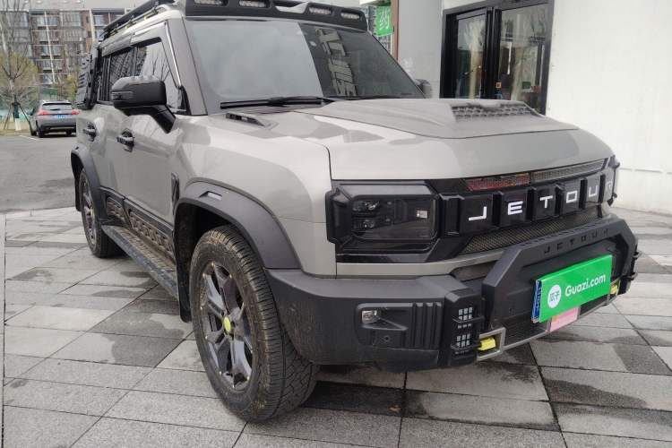 Used JETOUR Traveler 2023 2.0T All-Wheel Drive CrossPRO+