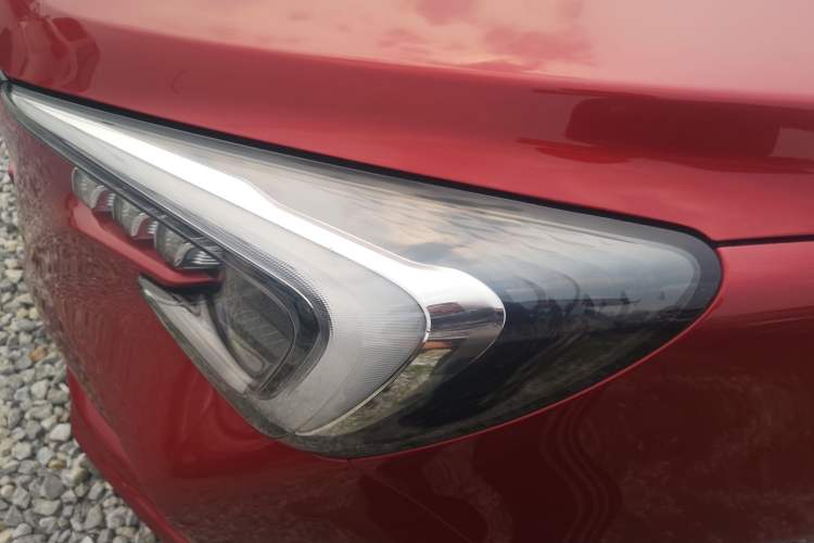Used CHANGAN Benni E-Star 2020 Xinyue Edition Lithium-NMC Left Front Headlight
