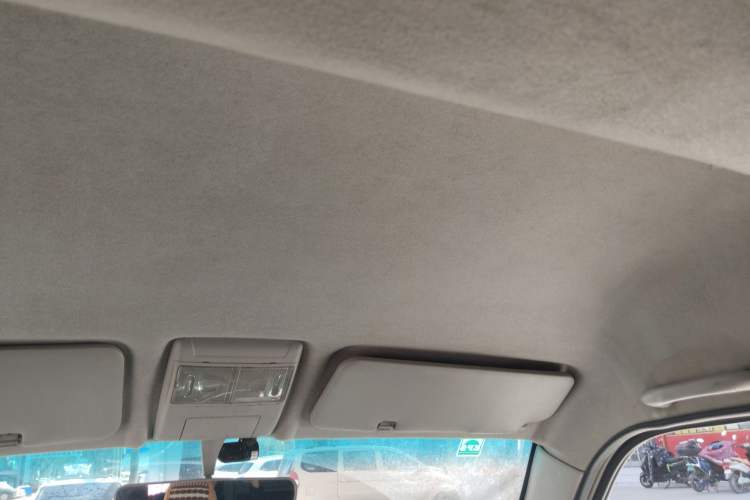 Used Jinbei New Hiace X30L 2016 1.5L Wealth Edition Van DLCG14 Headliner