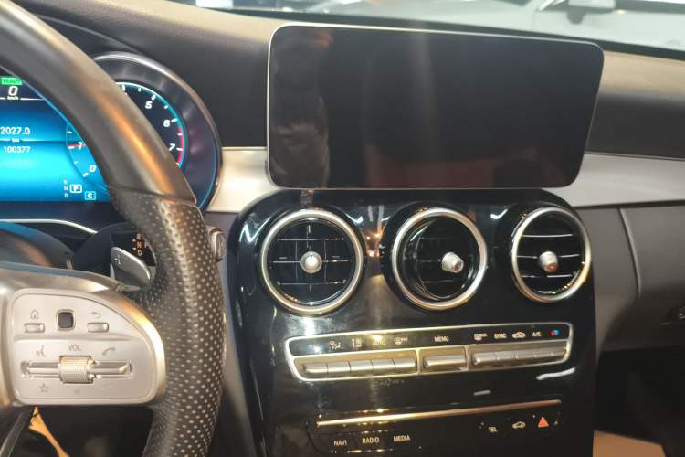 Used Mercedes-Benz C-Class 2020 Restyled C 260 Sport Edition Audio And AC Panel