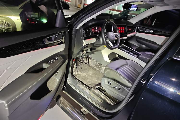 Used Volkswagen Teramont 2022 380TSI Four-Wheel Drive Prestige Luxury Edition Driver Seat