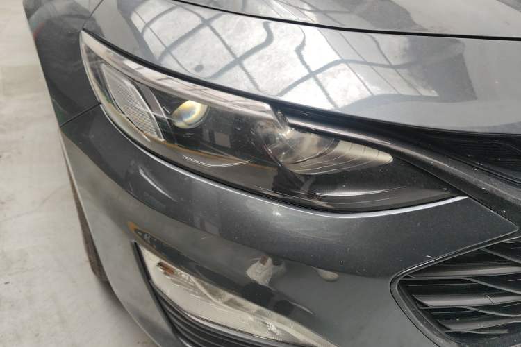 Used Chevrolet Malibu XL 2021 Redline 550T Automatic Sharp Edition Right Front Headlight