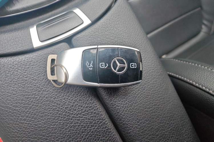 Used Mercedes-Benz E-Class 2020 E 300 L Sporty and Stylish Model
