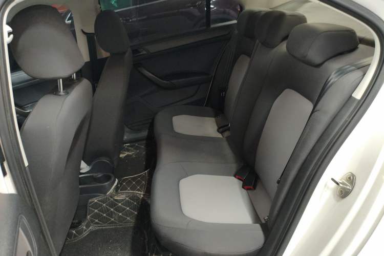 Used Skoda Rapid 2018 1.4L Manual Standard Edition