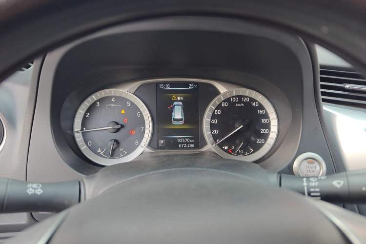 Used Nissan Terra 2018 2.5L Automatic 2WD Luxury Edition
