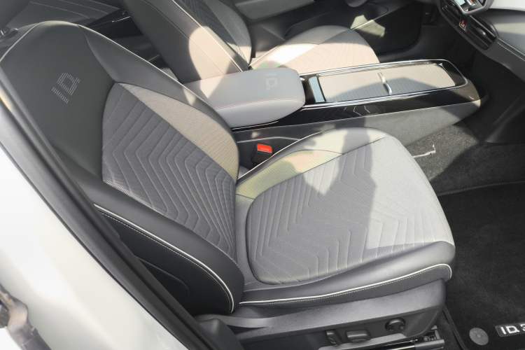 Used Volkswagen ID.3 2025 Smart Edition Outstanding Model Right Front Seat