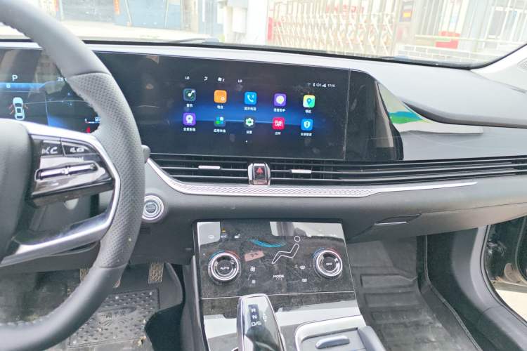 Used Bestune B70 2023 Third Generation 1.5T Automatic Enjoyment Version
