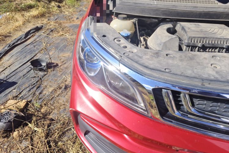 Used Geely Auto Vision X3 2020 1.5L CVT Luxury Model Right Front Headlight