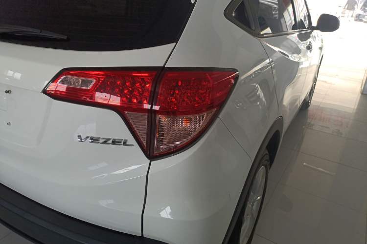 Used Honda Vezel 2017 1.5L CVT 2WD Comfort Model
