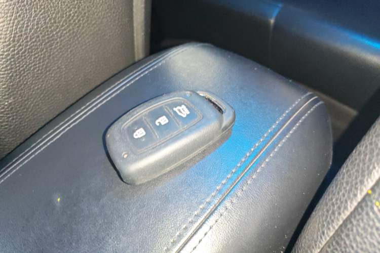 Used Hyundai ix35 2015 2.0L Automatic 2WD Smart Version China V Standard