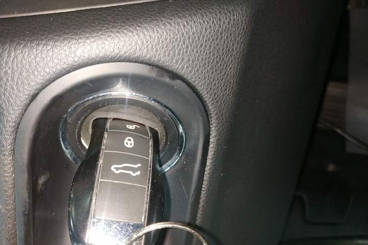 Used Porsche Macan 2014 Macan 2.0T
