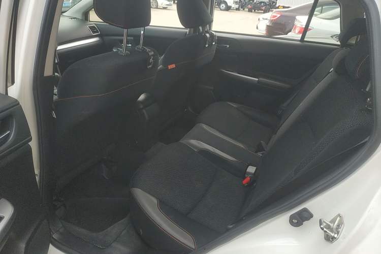 Used Subaru XV 2016 2.0i Ambition Edition