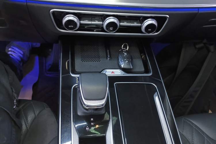 Used Hongqi HS5 2023 2.0T Qixiang Pro Edition
