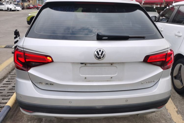 Used Volkswagen C-TREK 2017 1.6L Manual Luxury Model
