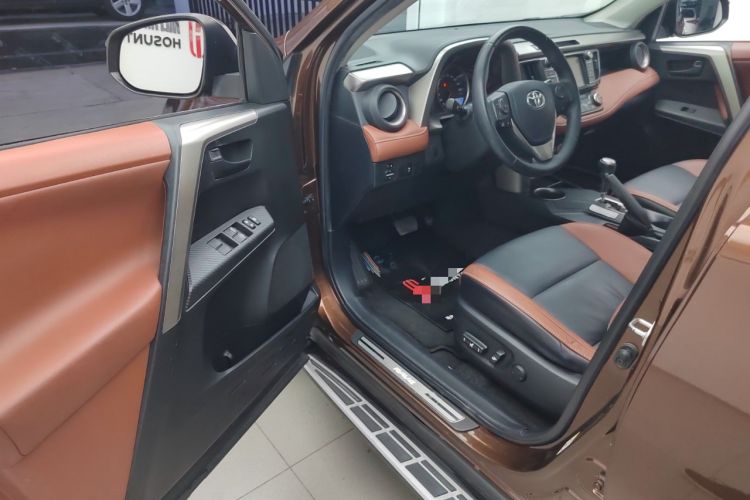 Used Toyota RAV4 2015 2.5L Automatic 4x4 Elite Edition