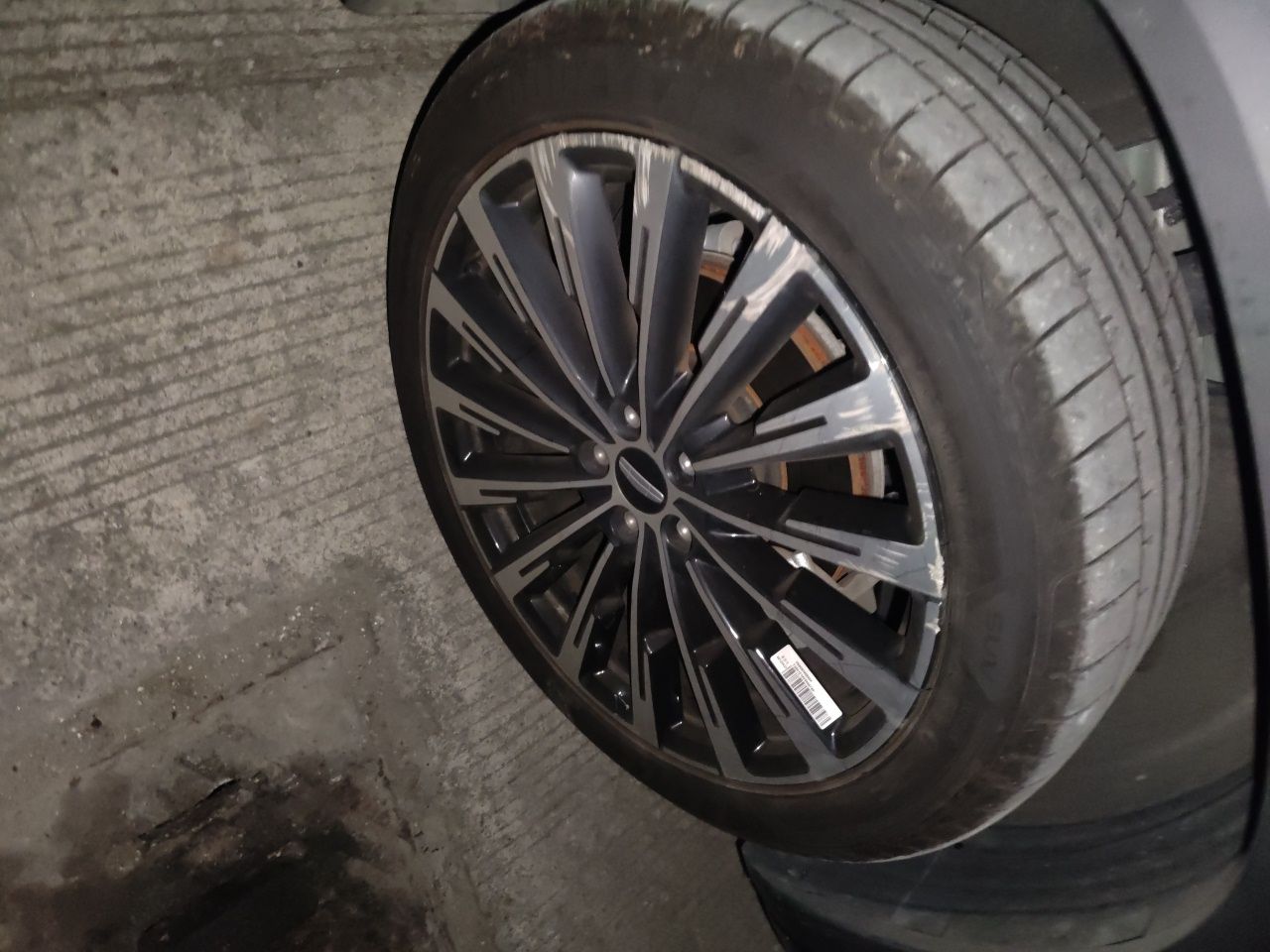 Geely Auto Monjaro L 2025 Dongfang Yao 2.0TD Automatic Lanxing Edition — снимка 8