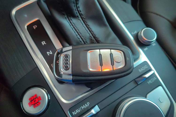 Used Audi A3 2020 Limousine 35 TFSI Fashion Edition China VI Emission Standard