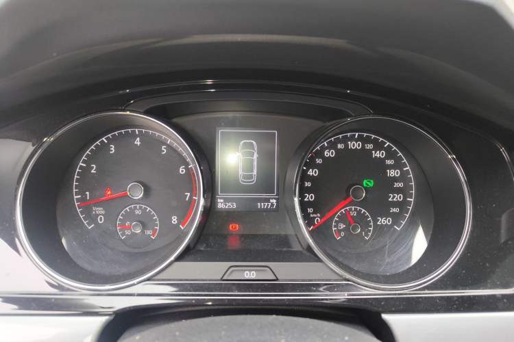 Used Volkswagen Lamando 2015 280TSI DSG Comfort Edition