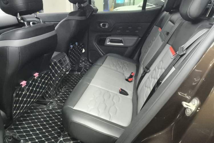 Used Citroen C5 AIRCROSS 2017 380THP Luxury Model Left Rear Seat